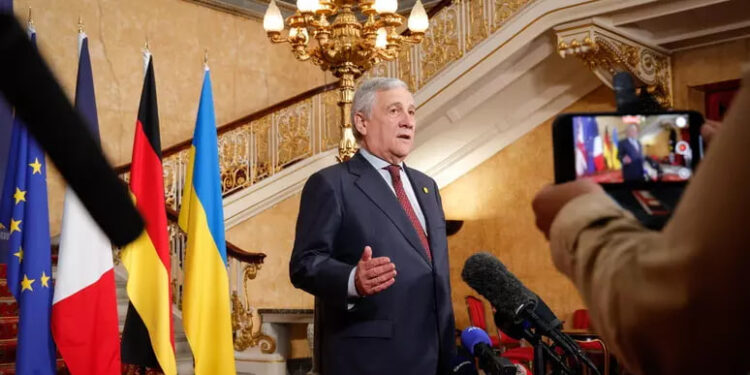 В Італії назвали того, хто може зупинити війну в Україні вже сьогодні 1 Антоніо Таяні, глава МЗС Італії