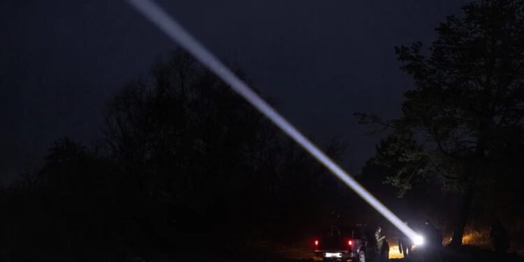 Наслідки нічної атаки РФ: П'ять областей фіксують руйнування після масованого удару дронами та ракетою 1 Нічний удар РФ: Наслідки атаки 145 дронів та ракети зафіксовано у 5 областях