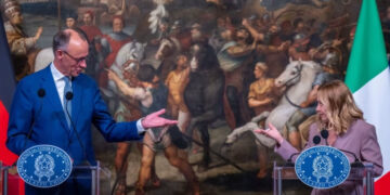 Мелоні, Мерц