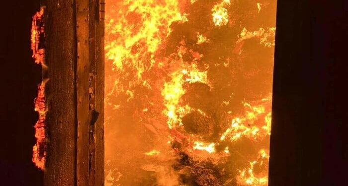 Нічний терор Сум: Росія вдарила "Шахедами" по підприємствах, є постраждалі, частина міста без світла 1 Росія завдала удару шахедами по промисловості Сум