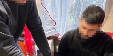 Директор "підсунув" ЗСУ 20 тисяч неякісних спальників