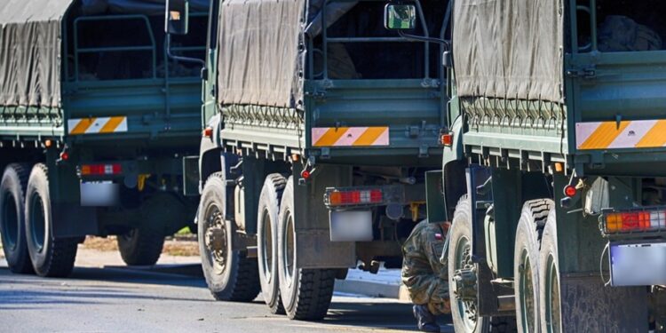 Шокуюча знахідка поблизу українського кордону: у Польщі знайшли покинуті напризволяще зенітні установки для України 1 Таємничі зенітні установки під Перемишлем