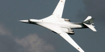 РФ переховує стратегічний бомбардувальник Ту-160 після операції "Павутина"