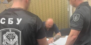 Армійські ліжка за ціною елітних меблів: розкрито корупційну схему