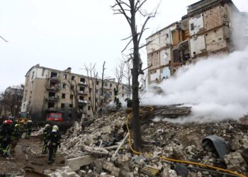 Окупанти атакували місто шахедами та ракетами