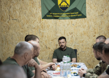 Обстріл Одещини 4 серпня ударними дронами — фото 3 Зеленський зустрівся з українськими захисниками на Харківщині