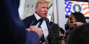 Лікарі занепокоєні: Трамп вигадує факти та плутає події з власного життя