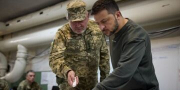 Сирський загрожує армії та обороні України, – експерт