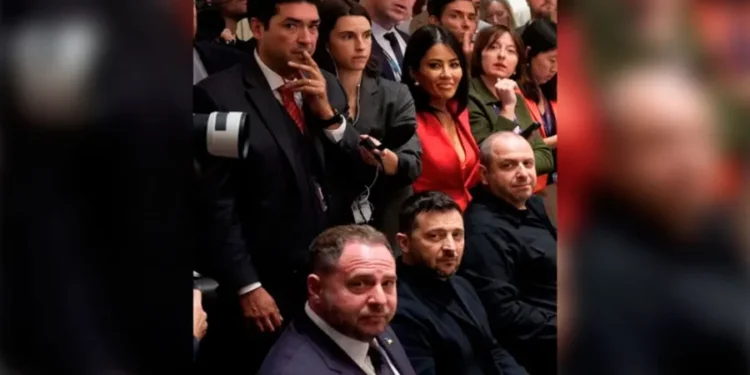 Кого обере Зеленський – Єрмака чи Буданова? – блогерка