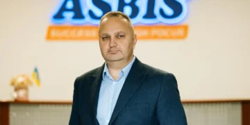 Фото: Віталій Мельниченко, директор офіційного дистрибʼютора техніки Apple АСБІС–УКРАЇНА