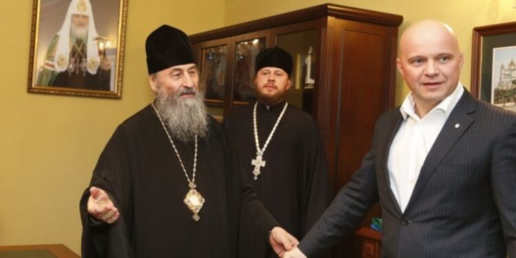 КУДИ ЗНИКАЮТЬ БЛАГОДІЙНІ ПОЖЕРТВИ, ЗІБРАНІ ШАХРАЄМ ЮРІЄМ ТАНДІТОМ?