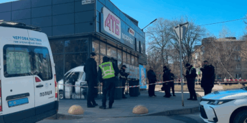 У Чернігові вибух в супермаркеті стався під час відбиття атаки РФ