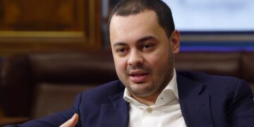 Сєяр Куршутов