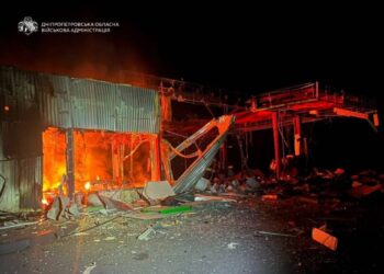 Росіяни із вечора майже 20 разів били по Дніпропетровщині: двоє поранених