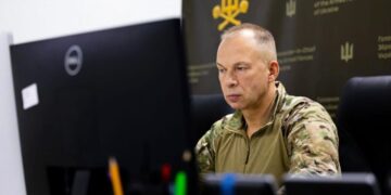 Сирський затвердив план розвитку сержантського корпусу ЗСУ до 2027 року: що зміниться