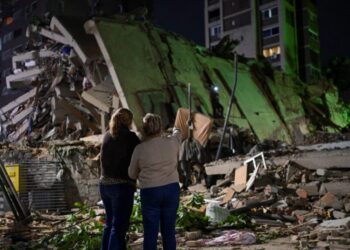 Сотні загиблих після землетрусів у Венесуелі: людей шукають під уламками