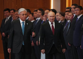 Росія через дефіцит бензину звернулася по допомогу до Казахстану – ЗМІ