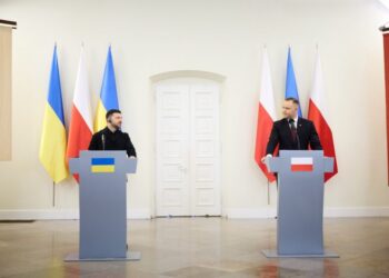 Президент Польщі позбавив Зеленського ордена Білого Орла: з’явилась реакція МЗС