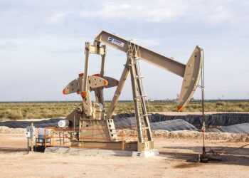 Ціни на нафту продовжують падіння: що відбувається на світовому ринку