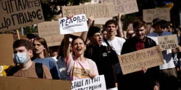 Від Рівного до Запоріжжя: Україною прокотилася хвиля мітингів на підтримку Федорова