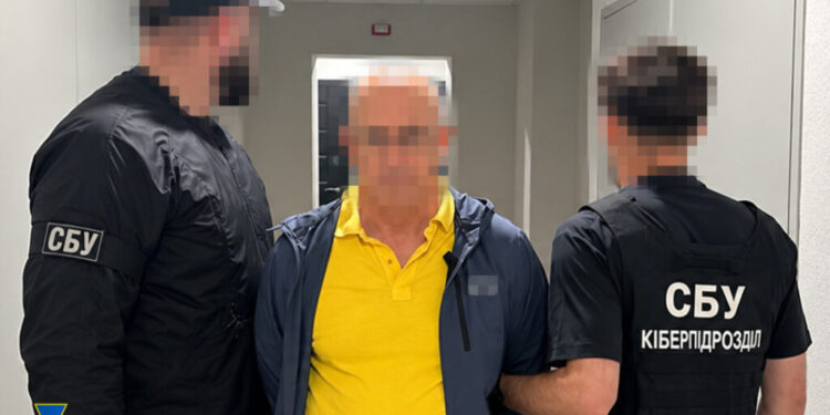 У Києві затримали ексміністра енергетики Криму, який працював на РФ 1 У Києві затримали “ексміністра енергетики” Криму, який працював на РФ