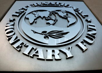 МВФ погіршив прогноз зростання світової економіки: у чому причина