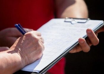 Понад 60% українців незадоволені демократією в країні: результати опитування