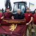 Порошенко передав допомогу військовим на 32 млн грн: що отримають бригади 6 Порошенко передав допомогу військовим на 32 млн грн: що отримають бригади