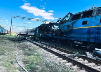 Росіяни атакували безпілотником пасажирський поїзд у Запорізькій області