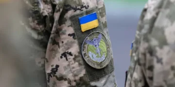 Катували та знущались з українських полонених: ще двом росіянам оголосили підозру у воєнних злочинах