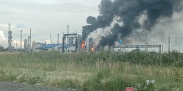Омський НПЗ припинив роботу після атаки українських безпілотників — Reuters