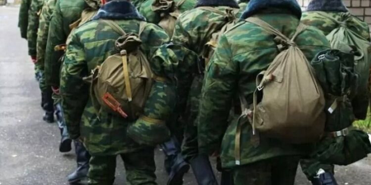 Від 300 до 500 тисяч осіб: Кремль готує нову масштабну хвилю мобілізації 