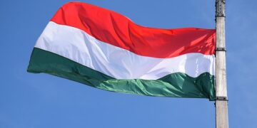“Ми зачиняємо двері перед росіянами”: у Міноборони Угорщини оголосили про зміну курсу