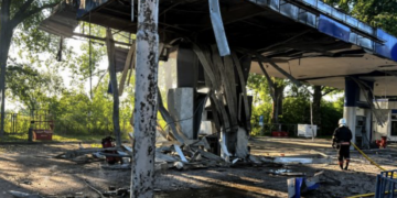 Росія вдруге за два дні атакувала АЗС на Житомирщині: двоє людей постраждали