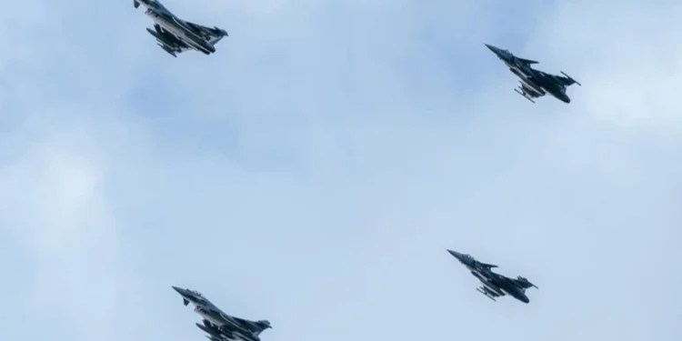 НАТО спростить збиття дронів та інших повітряних цілей над Балтією