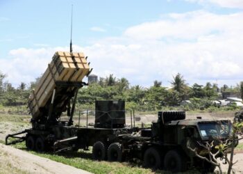 Трамп відмовив Зеленському у проханні надати 300 ракет до Patriot: деталі 4 Трамп відмовив Зеленському у проханні надати 300 ракет до Patriot: деталі