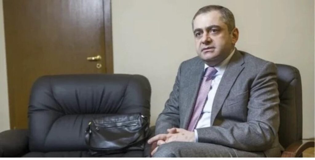 Партнер адвоката Януковича, санкційні справи та гучні фігуранти: кого захищав юрист АО «Авер Лекс» Єніч 3 image003 Партнер адвоката Януковича, санкційні справи та гучні фігуранти: кого захищав юрист АО «Авер Лекс» Єніч