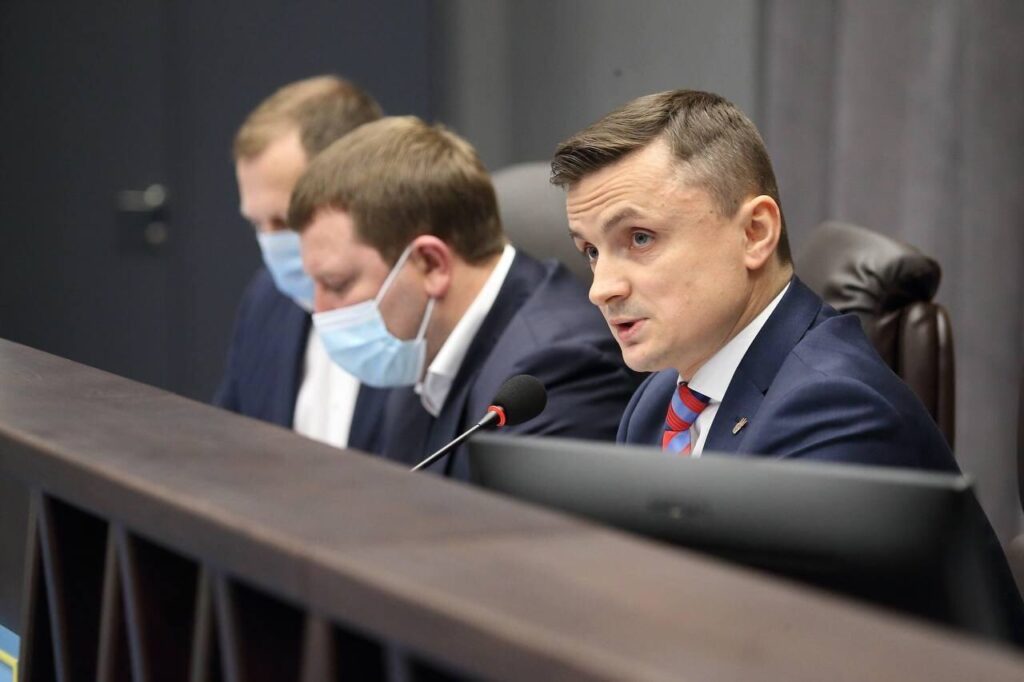 Партнер адвоката Януковича, санкційні справи та гучні фігуранти: кого захищав юрист АО «Авер Лекс» Єніч 4 image004 Партнер адвоката Януковича, санкційні справи та гучні фігуранти: кого захищав юрист АО «Авер Лекс» Єніч