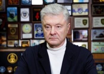 Порошенко назвав вимоги до нового уряду: повернути Федорова, повернути гроші армії, забезпечити незалежність антикорупційних органів