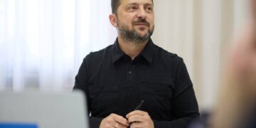 Зеленський провів першу розмову з новим премʼєр-міністром Великої Британії: деталі