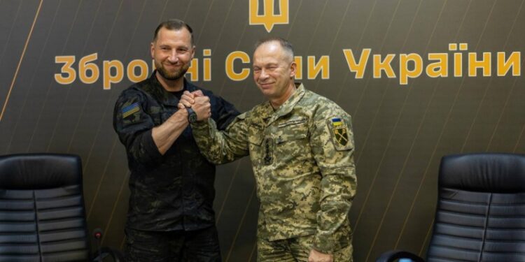 Тепер офіційно: Сирський передав повноваження Драпатому