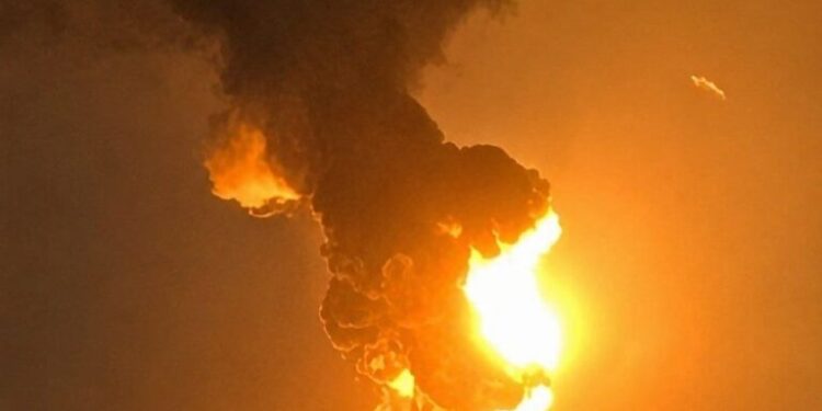 Дрони атакували Московську область та нафтобазу у Ставропольському краї: наслідки ударів 1 Дрони атакували Московську область та нафтобазу у Ставропольському краї: наслідки ударів