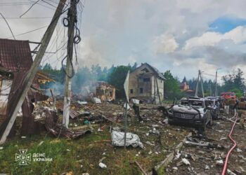 Росія вдарила по полігону з виставкою озброєння на Київщині: є загиблі та багато постраждалих 5 Росія вдарила по полігону з виставкою озброєння на Київщині: є загиблі та багато постраждалих