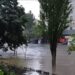 Одеса після сильної зливи пішла під воду: течія зносила автомобілі