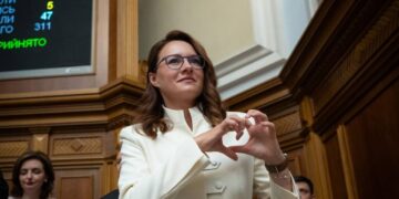 Кабмін пішов у відставку: Верховна Рада звільнила Юлію Свириденко