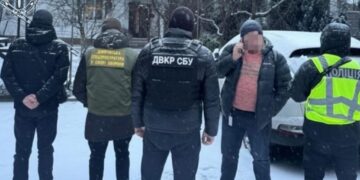 Екскомандира судитимуть за переплату понад 36 млн грн на зимовій формі для військових