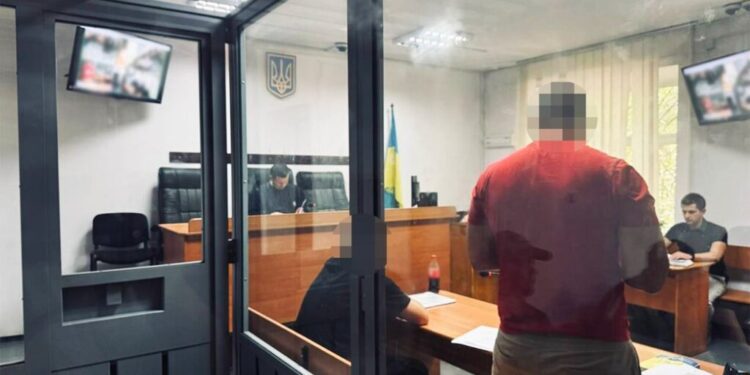 Суд обрав запобіжний захід двом бійцям полку Скеля у справі про катування 1 Суд обрав запобіжний захід двом бійцям полку “Скеля” у справі про катування