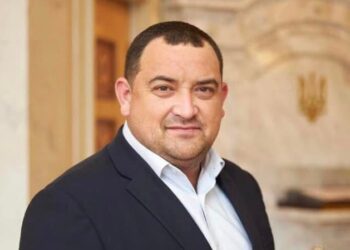 Обвинуваченого у хабарництві “слугу” Кузьміних доставлять до суду примусово