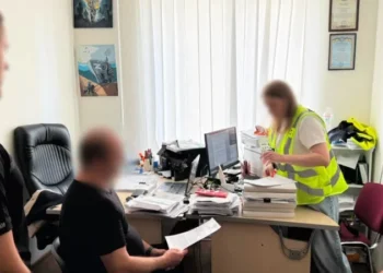 У Києві батька підозрюють у розбещенні 3-річної доньки: суд відпустив його під заставу