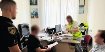 У Києві батька підозрюють у розбещенні 3-річної доньки: суд відпустив його під заставу